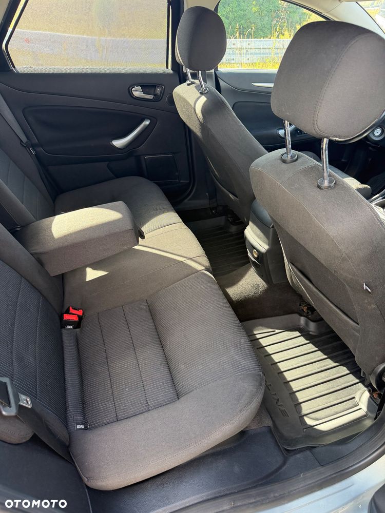 Ford Mondeo 2.0 Titanium - 12