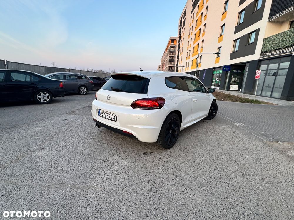 Volkswagen Scirocco - 8