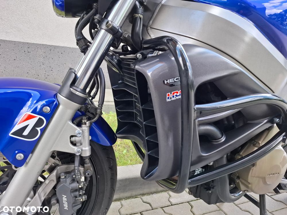 Honda X11 - 7