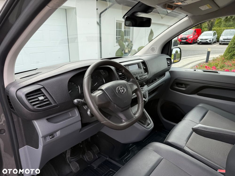 Toyota ProAce - 17