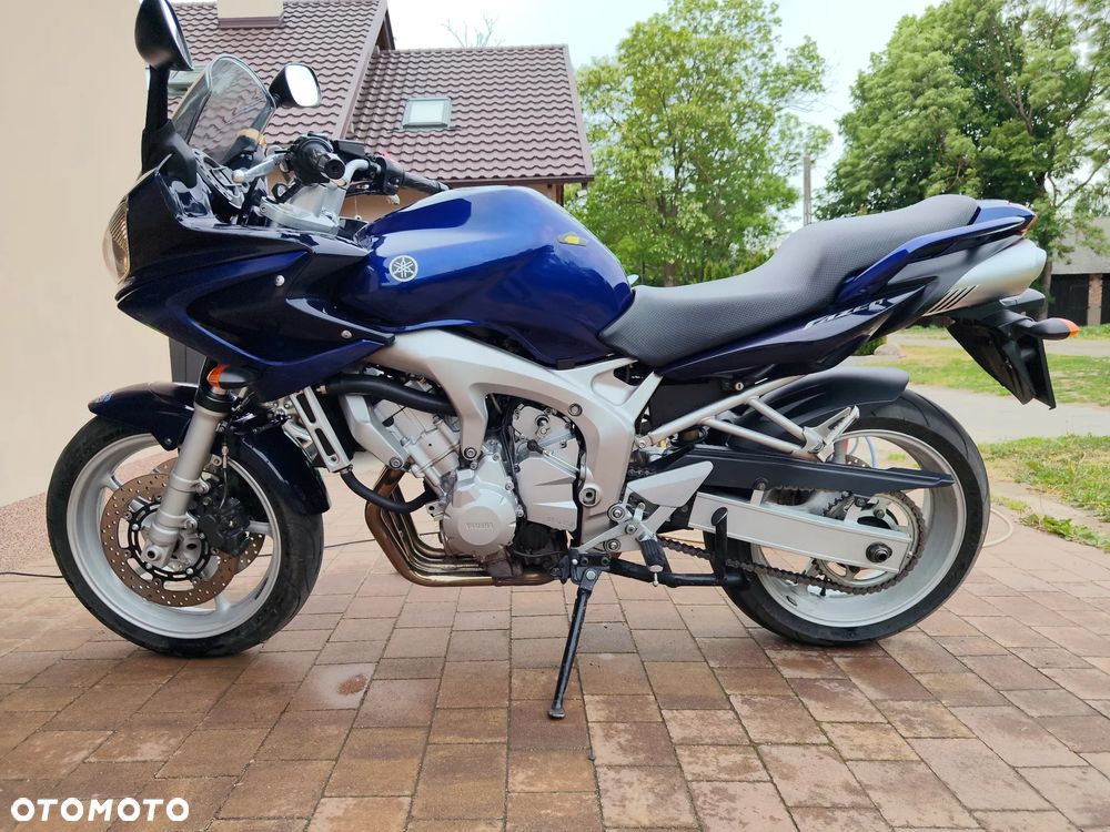 Yamaha FZ6 - 1