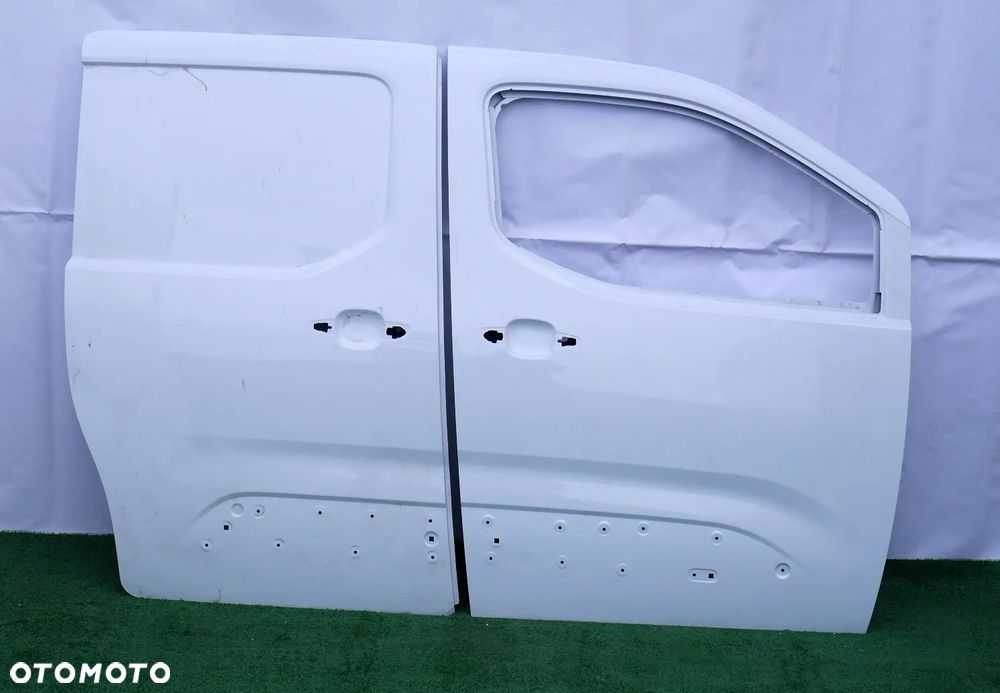 BERLINGO IV 4 PARTNER IV COMBO E DRZWI PRAWE PRZÓD PRZEDNIE PRZESUWNE 9820423180 - 1