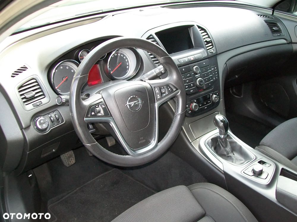 Opel Insignia 1.8 Innovation - 15