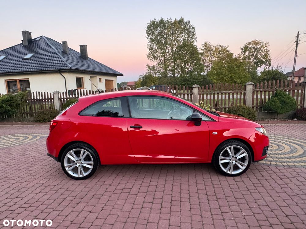 Seat Ibiza SC 1.4 16V Sport - 5