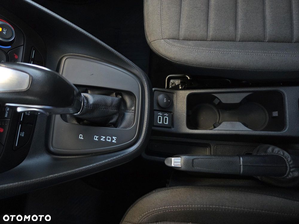 Ford Tourneo Connect Grand - 33