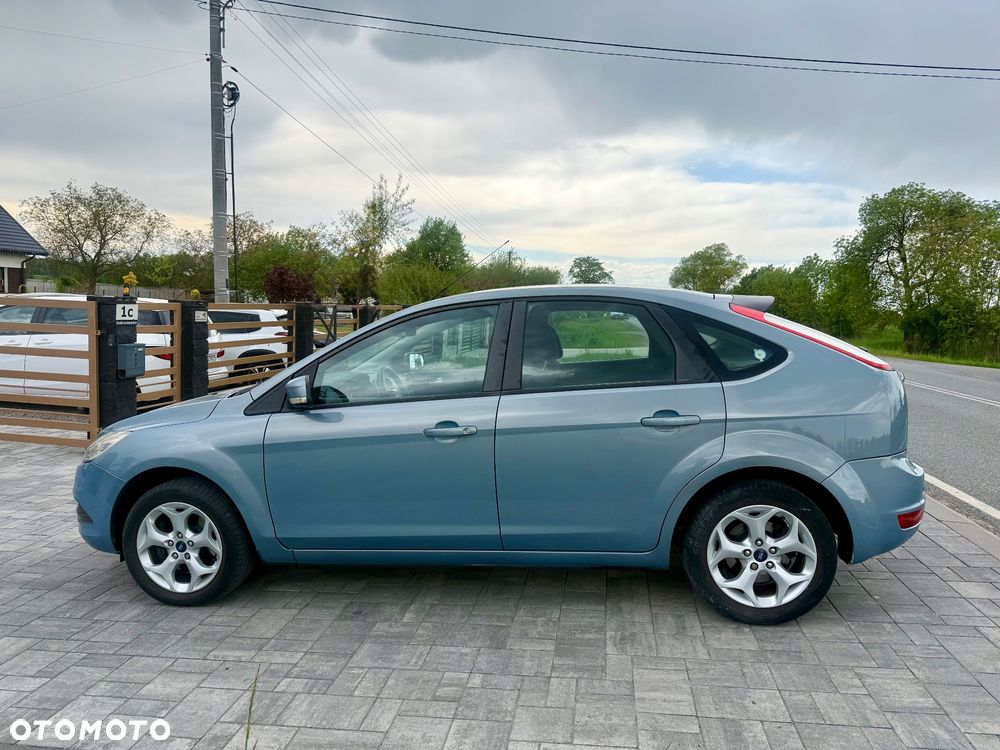 Ford Focus 2.0 16V Titanium - 30