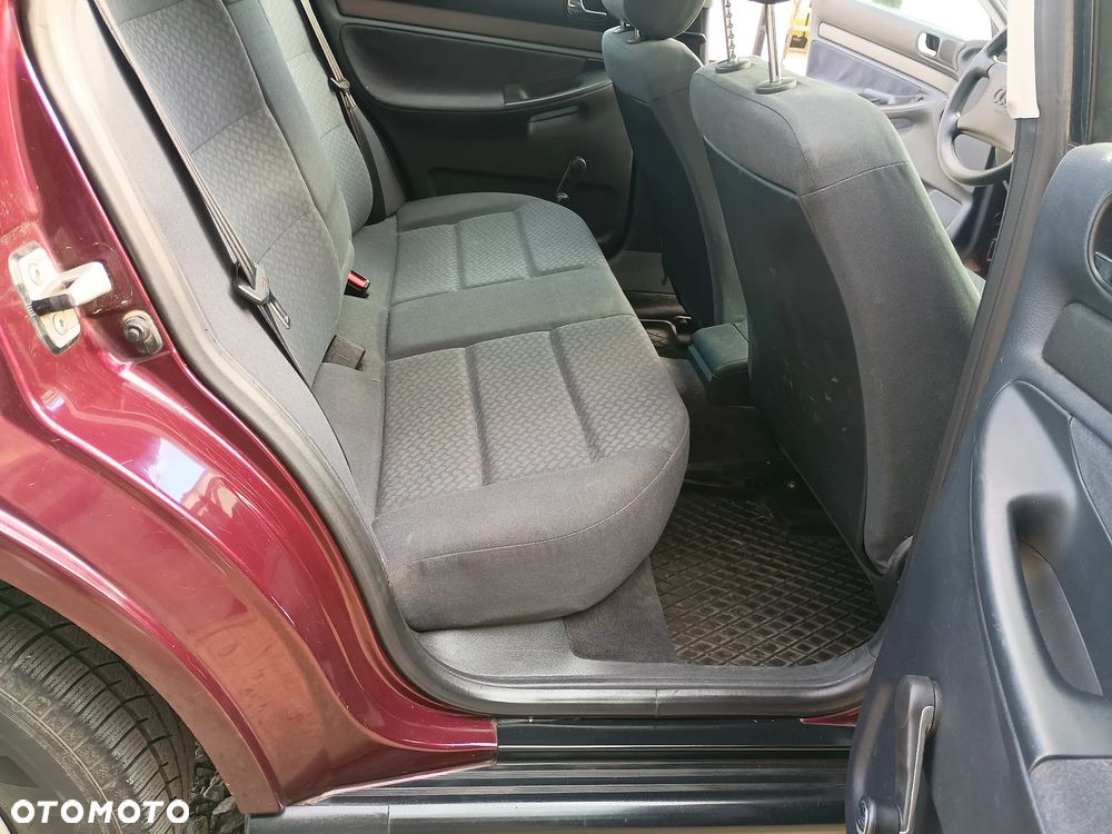 Audi A4 Limousine 1.8 - 18