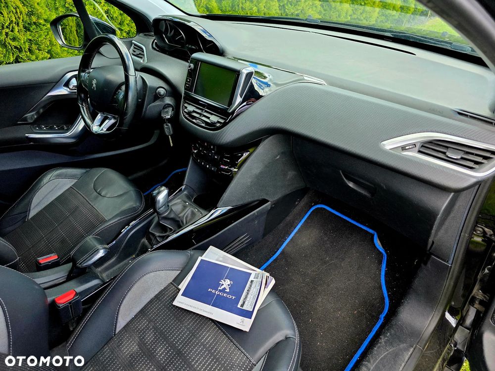 Peugeot 2008 PureTech 110 Stop&Start Allure - 11