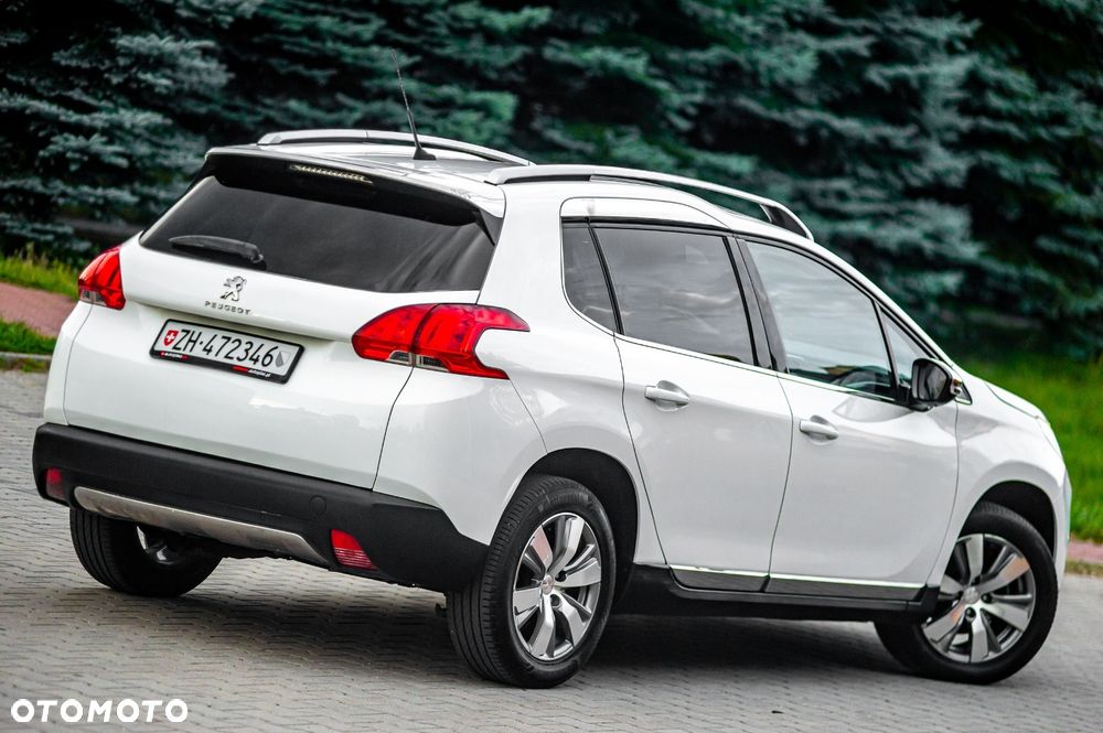 Peugeot 2008 1.6 VTi Style - 12