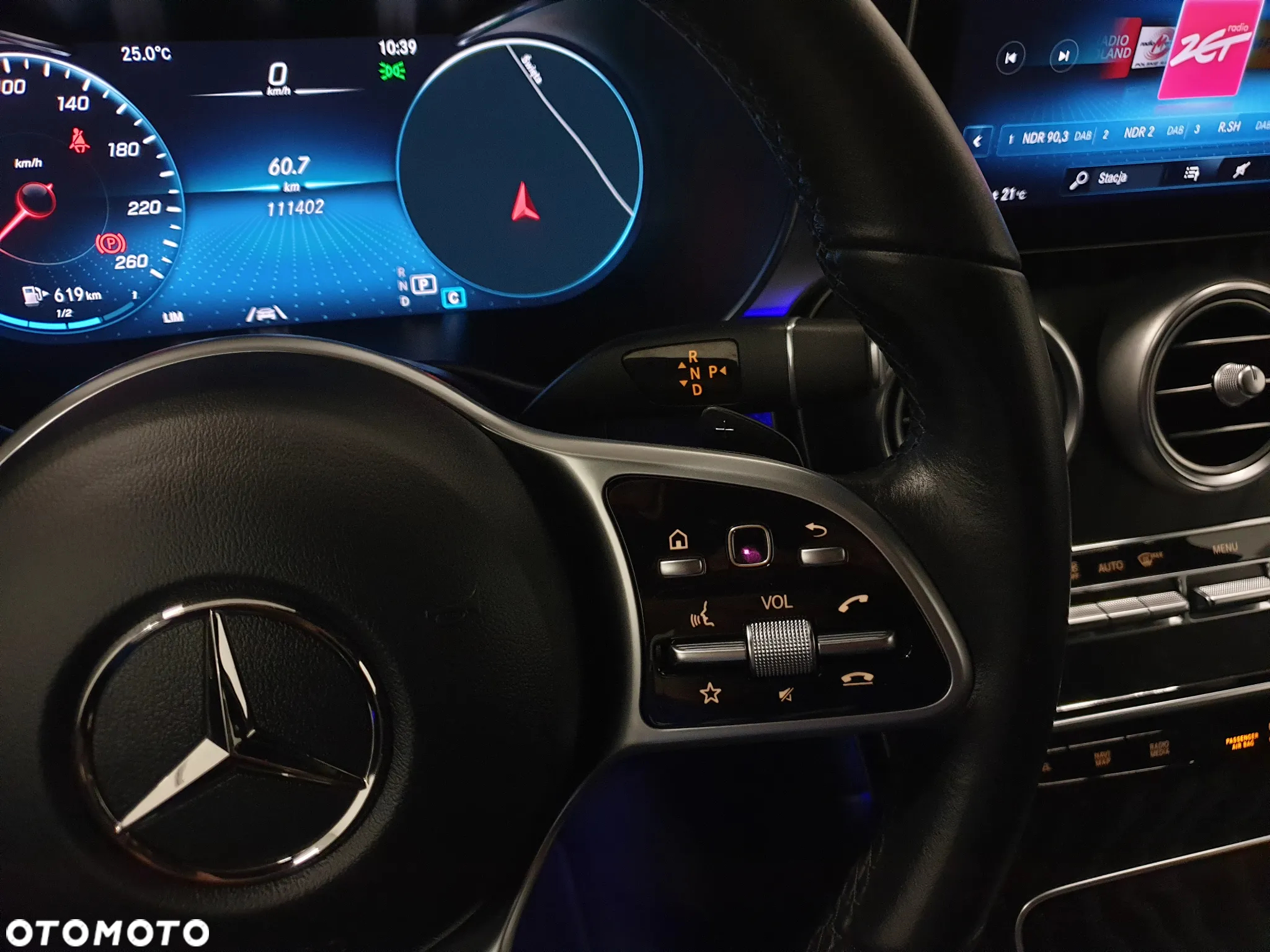Mercedes-Benz GLC 220 d 4Matic 9G-TRONIC AMG Line - 12
