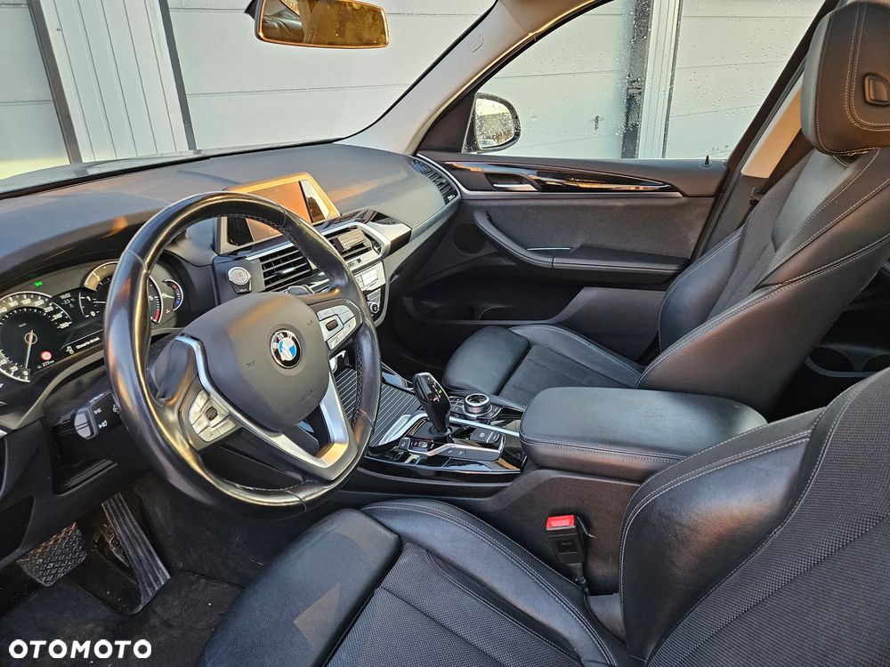 BMW X3 xDrive20d xLine sport - 9
