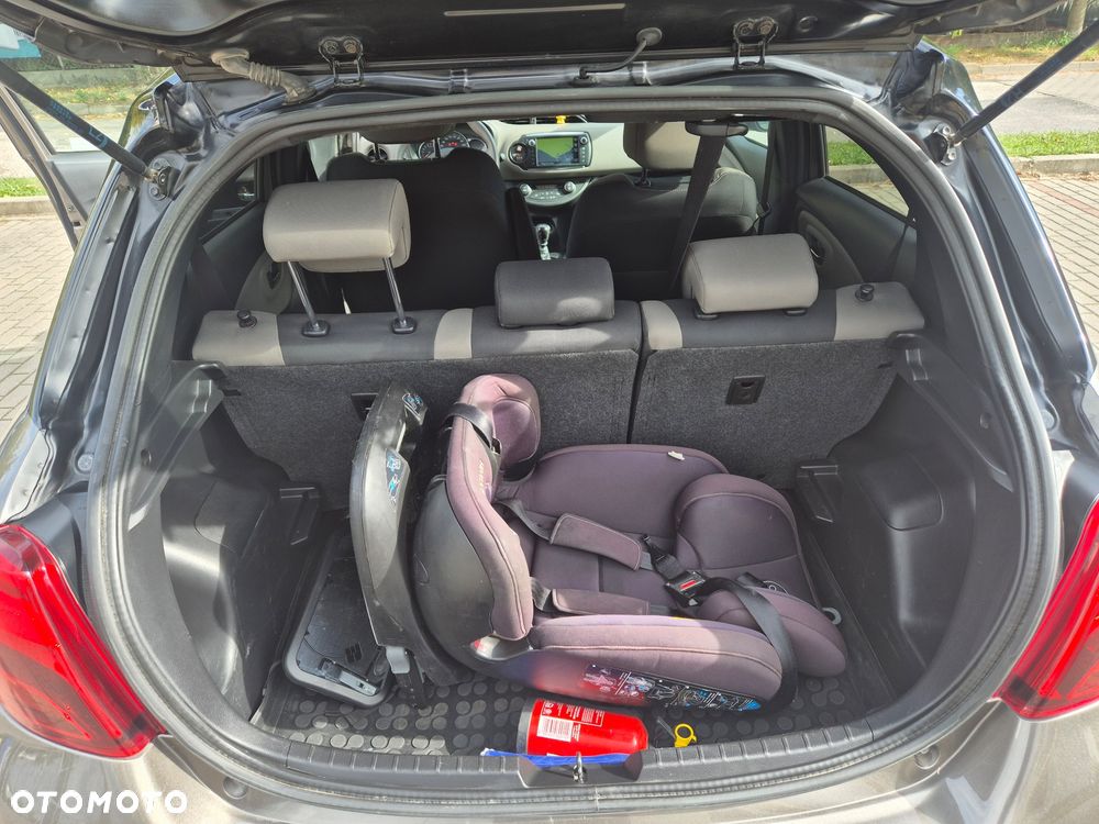 Toyota Yaris 1.0 Premium EU6 - 10