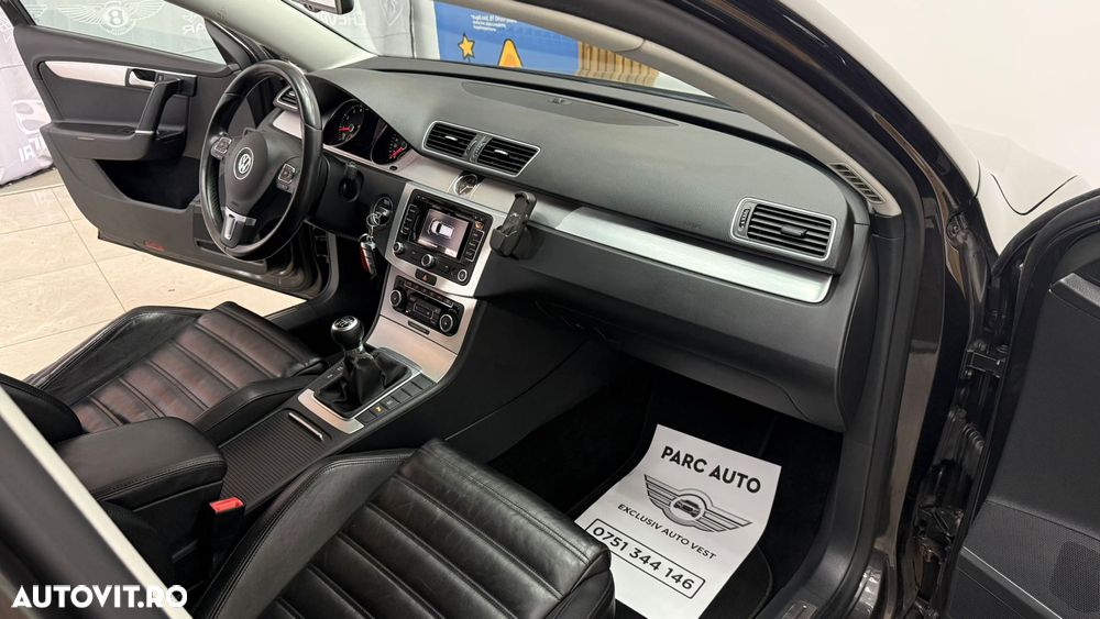 Volkswagen Passat 1.8 TSI Highline - 8