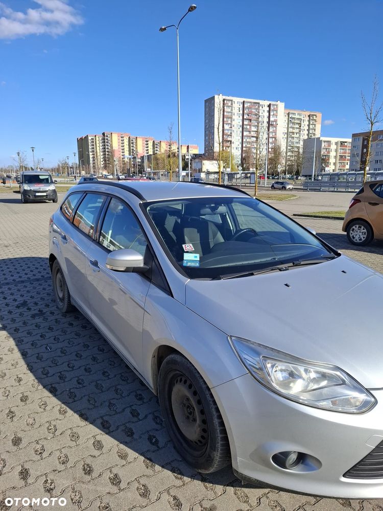 Ford Focus 1.6 TDCi Ambiente Start - 6