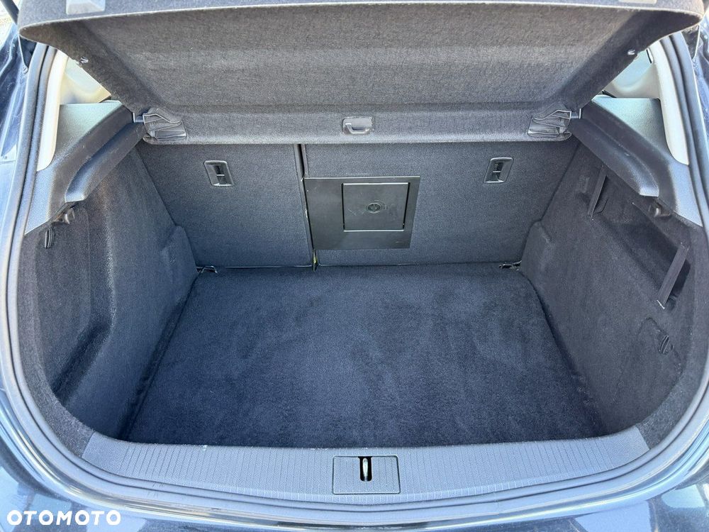 Opel Astra 1.7 CDTI Cosmo S&S - 40