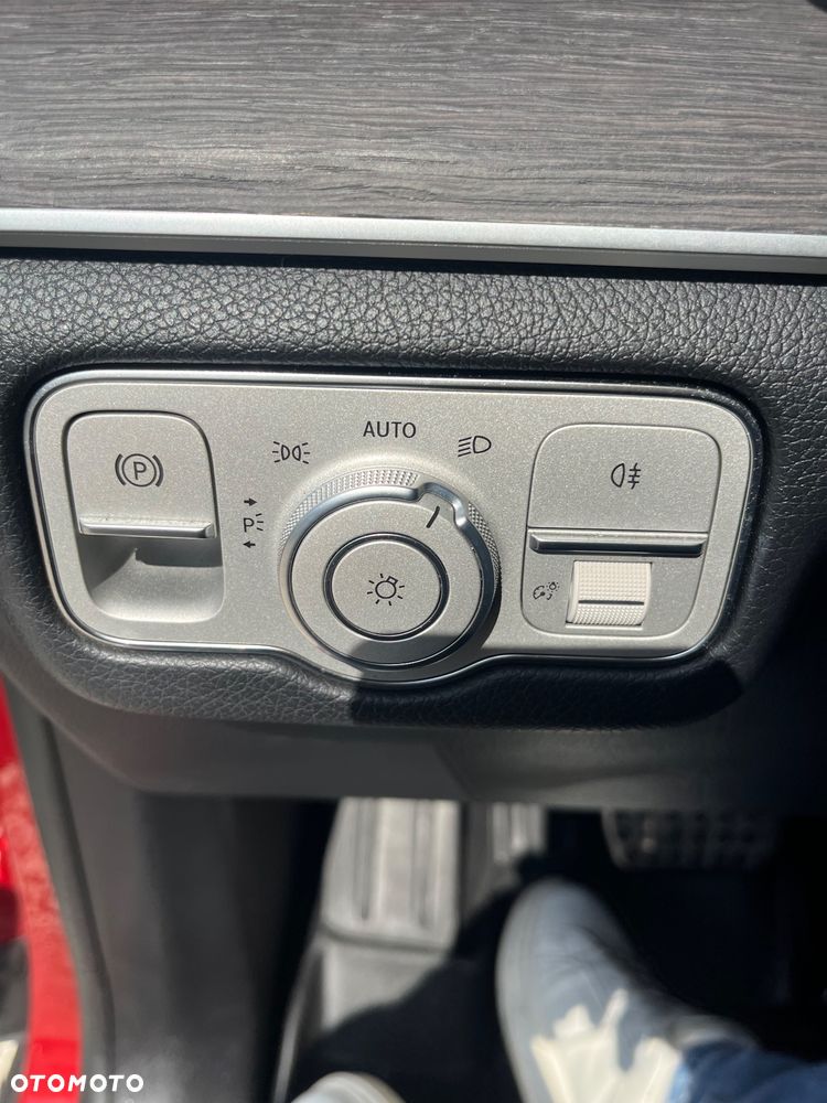 Mercedes-Benz GLE 300 d 4-Matic - 8