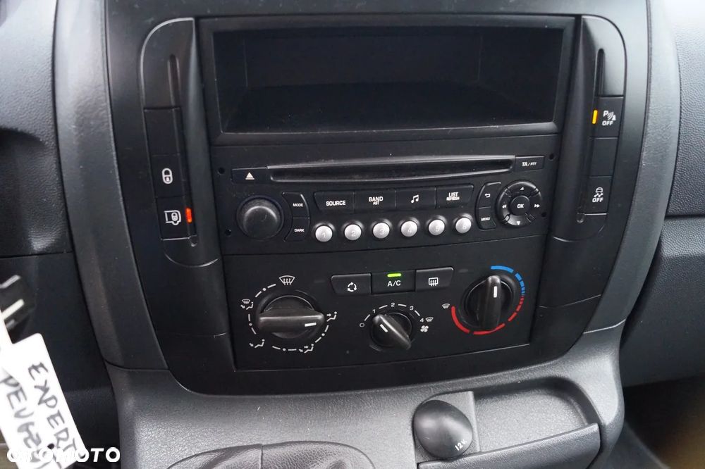 Peugeot Expert - 14