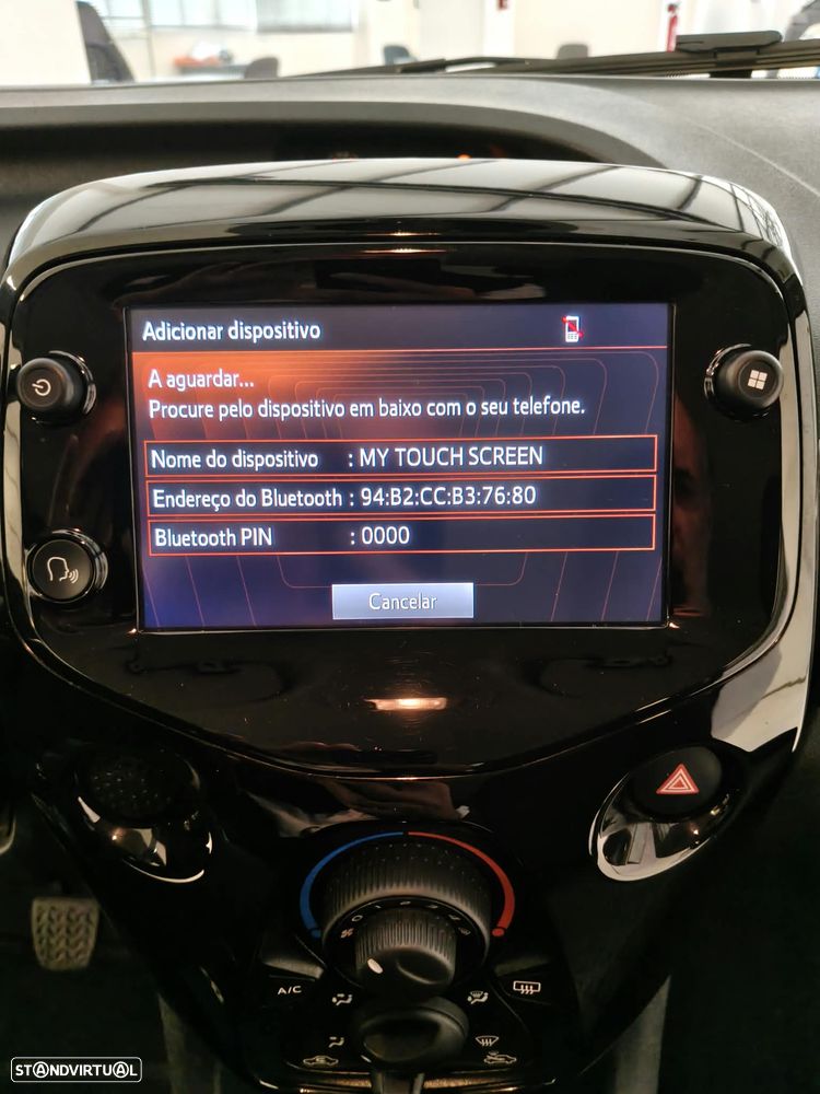 Peugeot 108 1.0 VTi Allure - 15