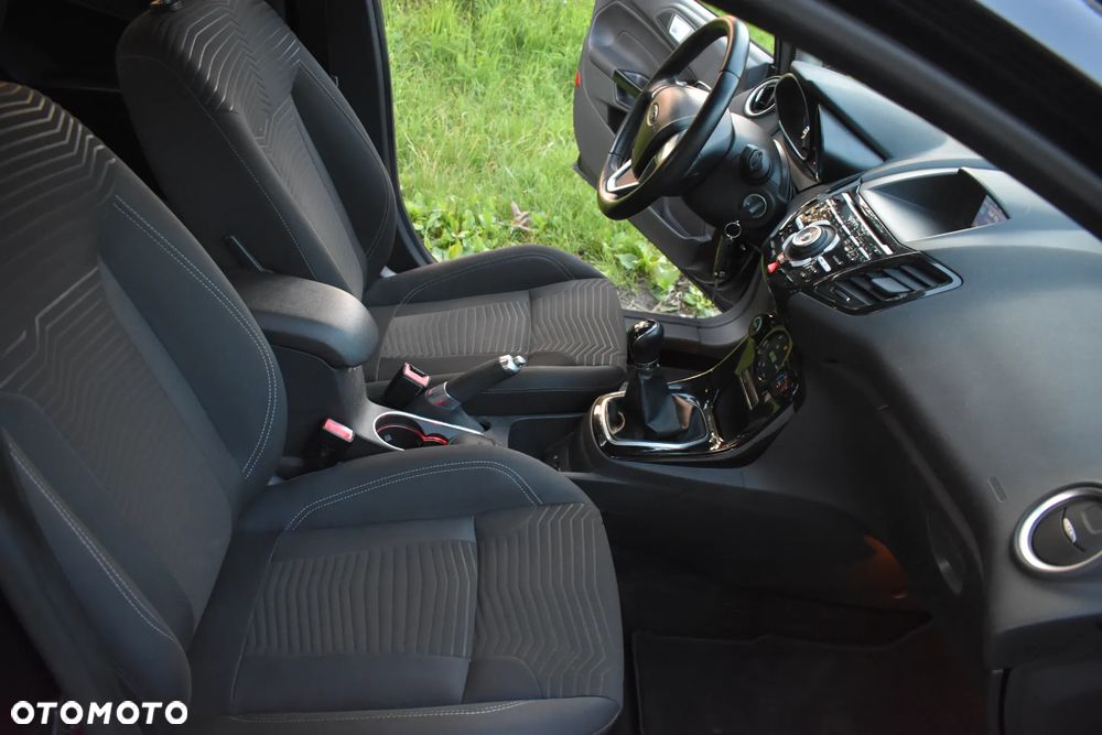 Ford Fiesta 1.0 EcoBoost Titanium X - 20