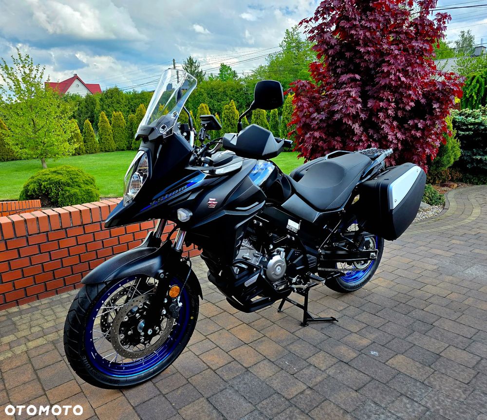 Suzuki V-STROM - 2