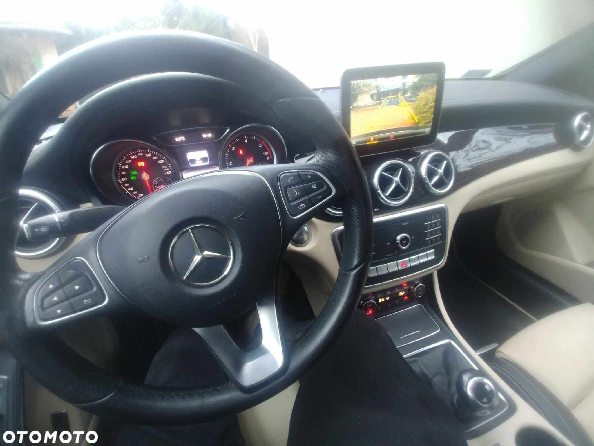 Mercedes-Benz CLA 180 d AMG Line - 12