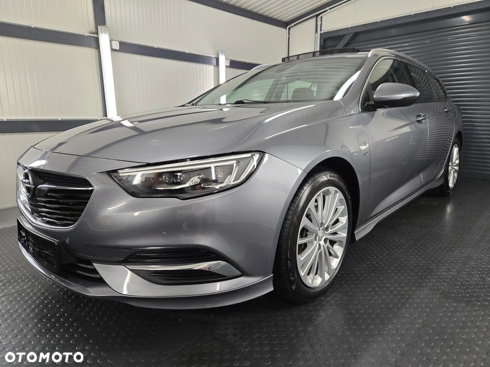 Opel Insignia Sports Tourer 2.0 Diesel Ultimate Exclusive - 2