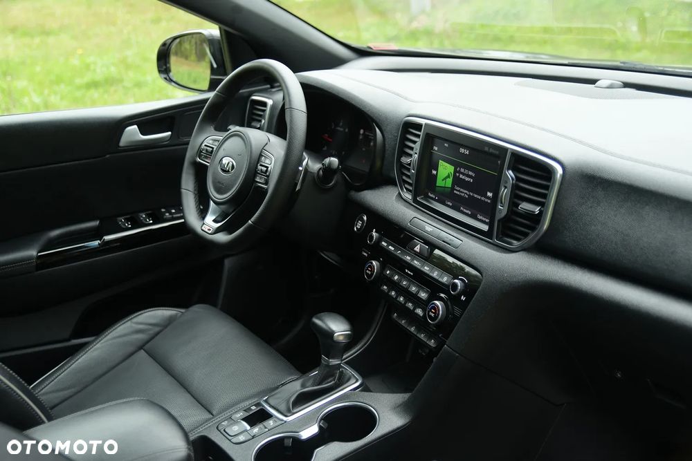 Kia Sportage 2,0 CRDI AWD GT Line - 19