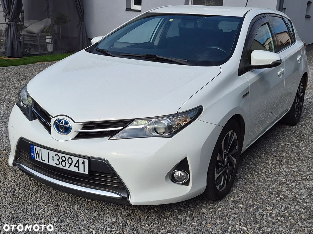 Toyota Auris 1.8 HSD Prestige NAVI - 1