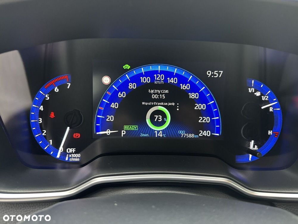 Toyota Corolla 1.8 Hybrid Comfort - 17