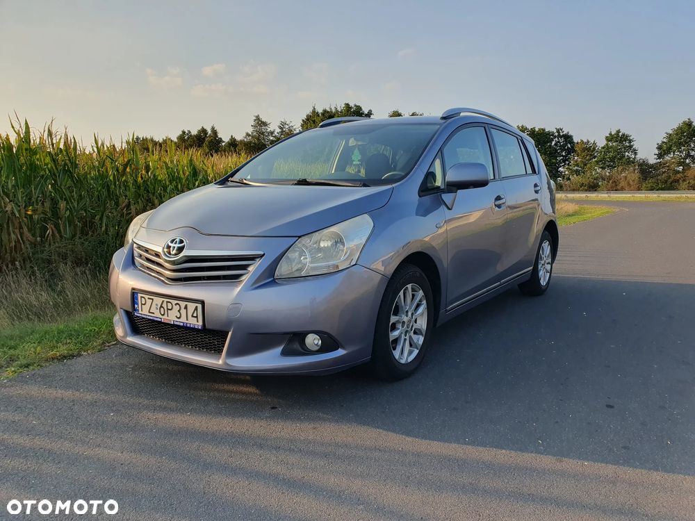 Toyota Verso - 1