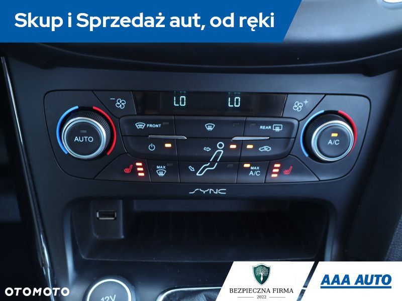 Ford Focus - 15