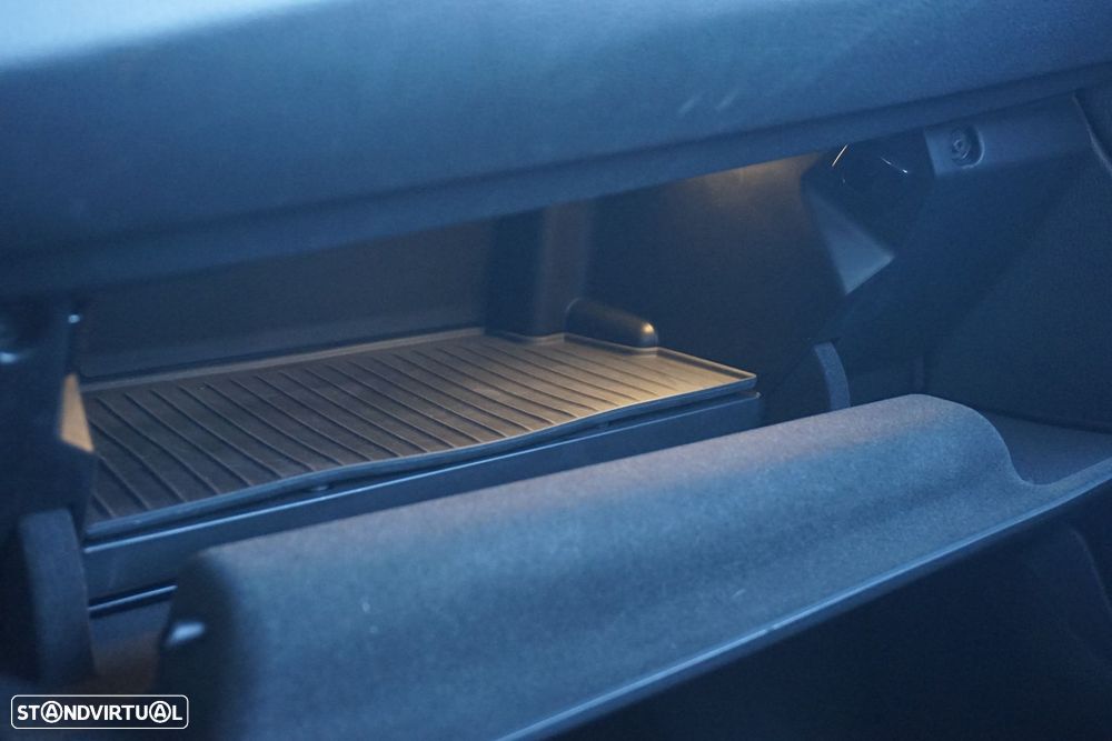 BMW 216 Gran Tourer d Aut. Advantage - 30