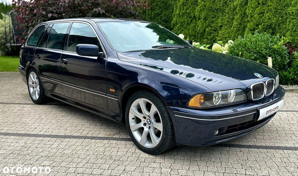 BMW Seria 5 - 24
