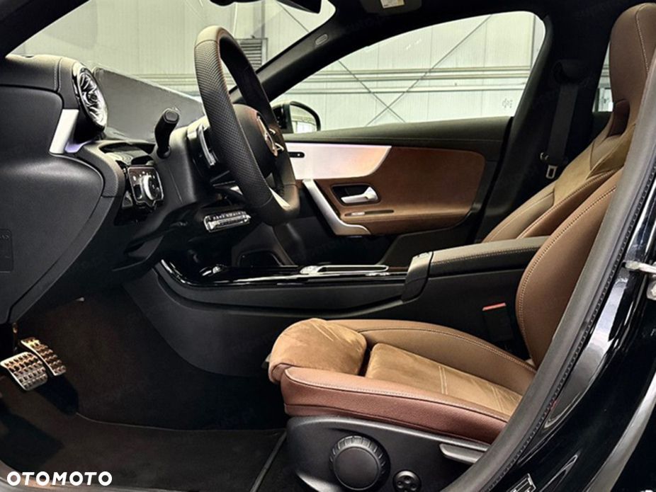 Mercedes-Benz CLA - 5