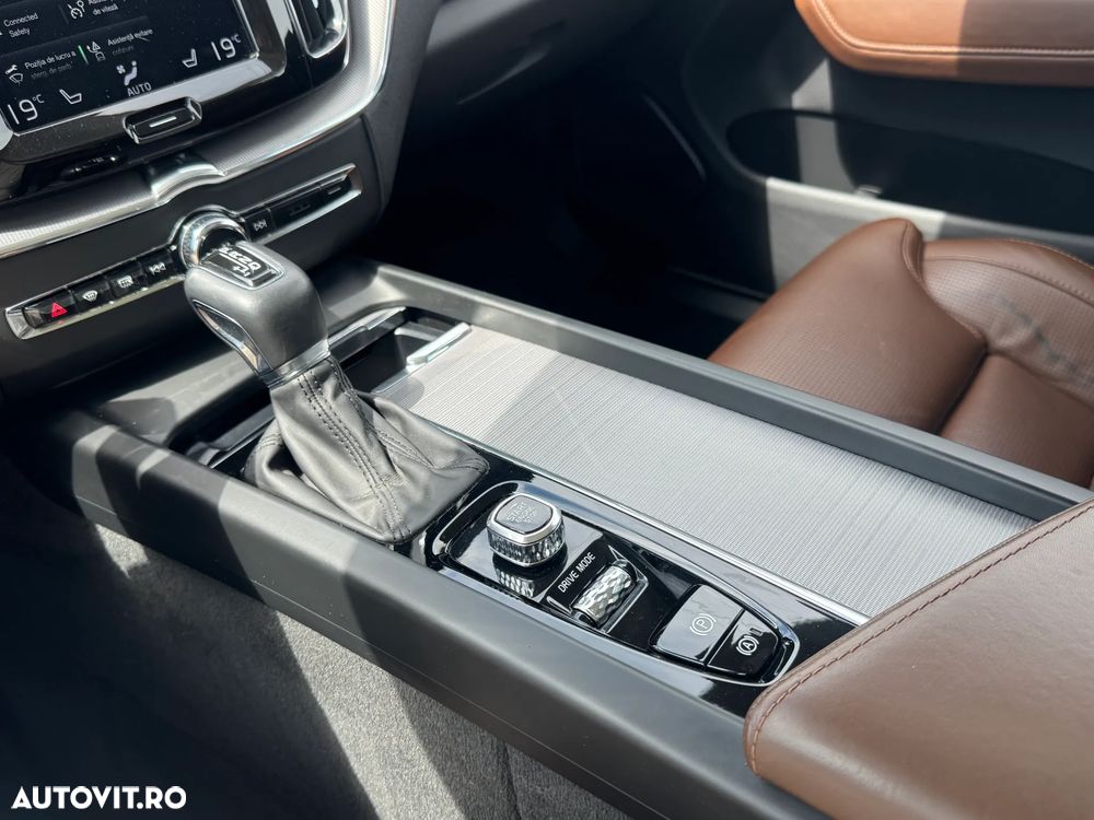 Volvo XC 60 D4 Geartronic Inscription - 30