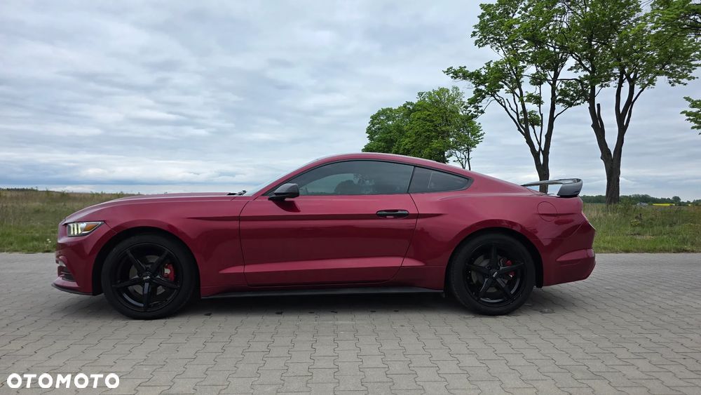 Ford Mustang 3.7 V6 Premium - 8