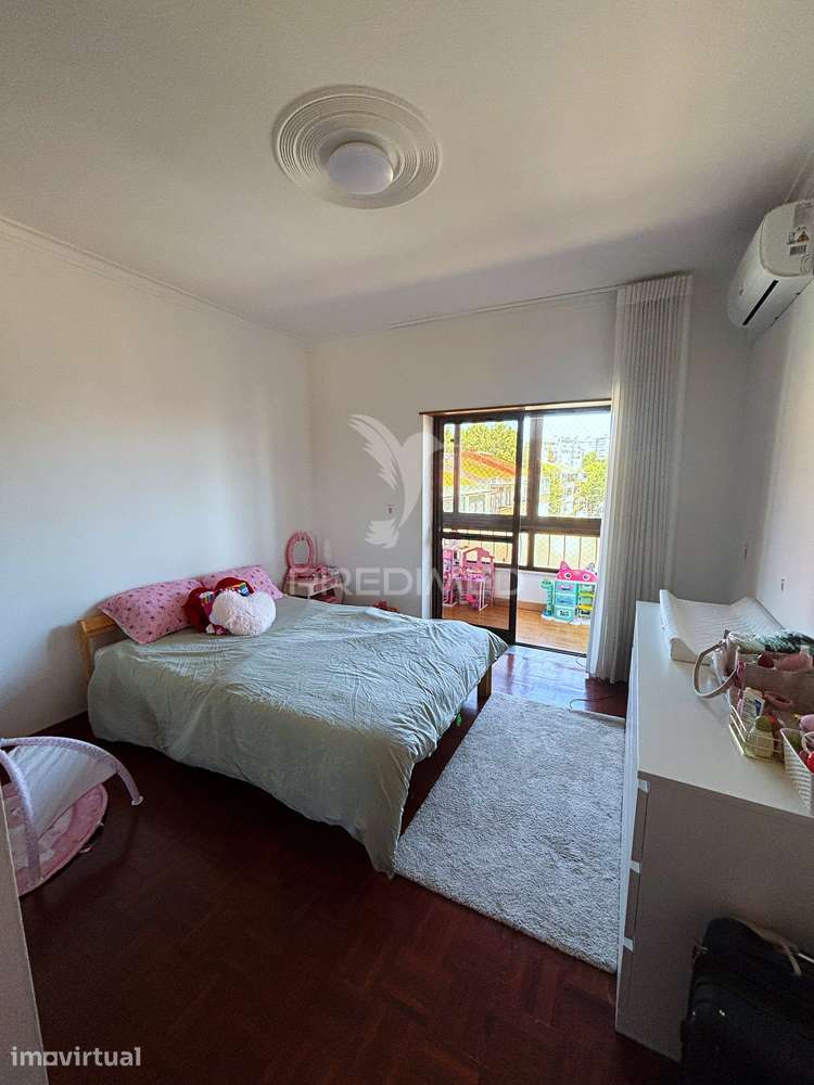 Arrendamento de Apartamento T3 na Cova da Piedade – Localização est... - Grande imagem: 5/16