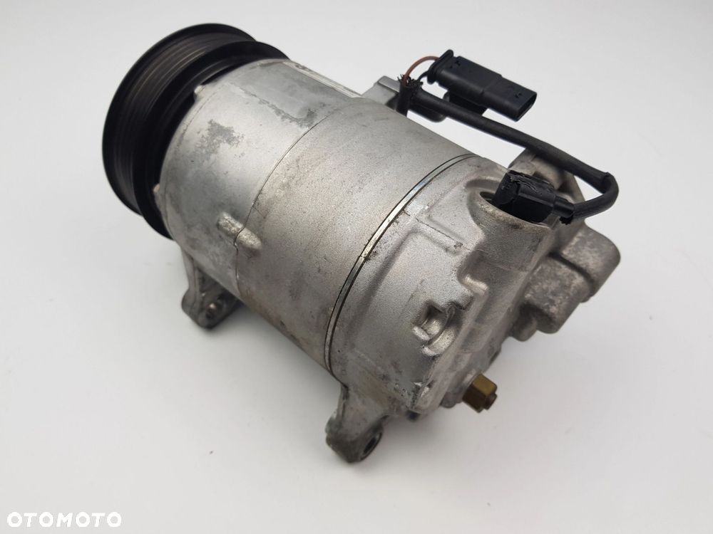 Kompresor Sprężarka klimatyzacji BMW X1 F48 X2 X39 F45 B38 9295050 - 2