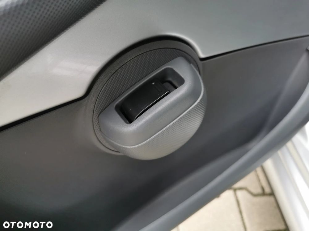 Toyota Aygo Cool&Go - 16
