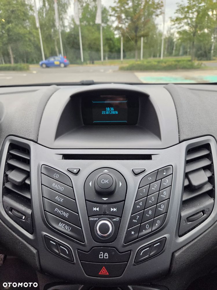Ford Fiesta 1.25 Titanium EU6 - 15