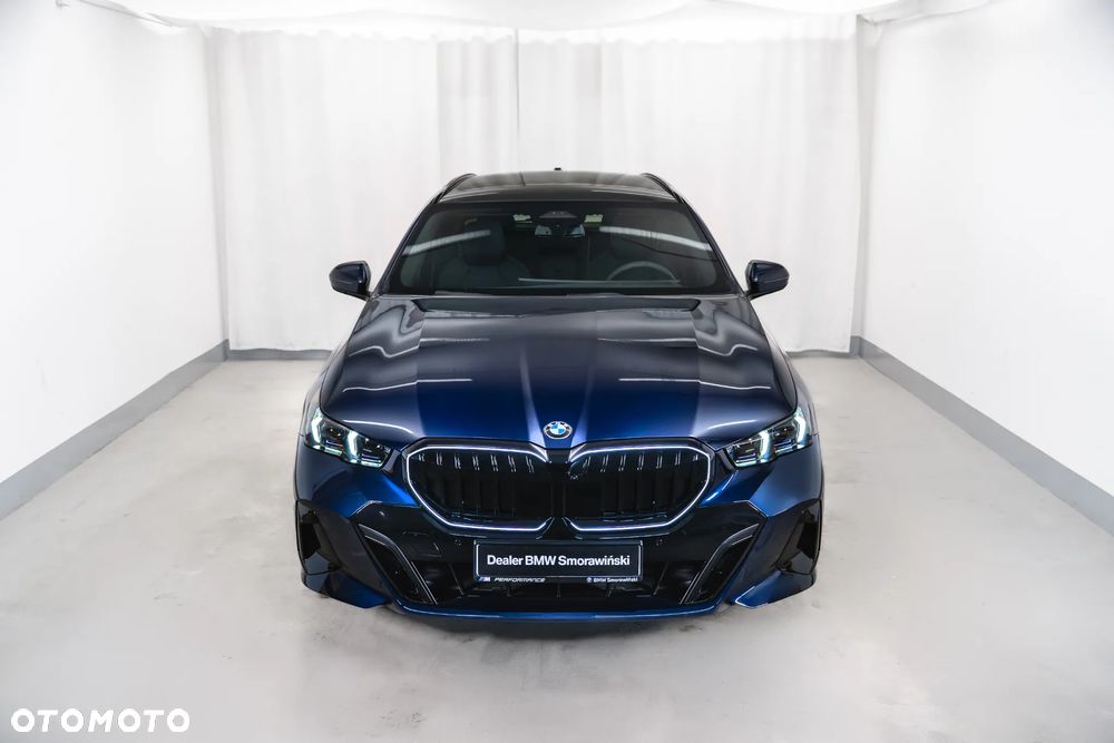 BMW Seria 5 540d xDrive mHEV M Sport - 18