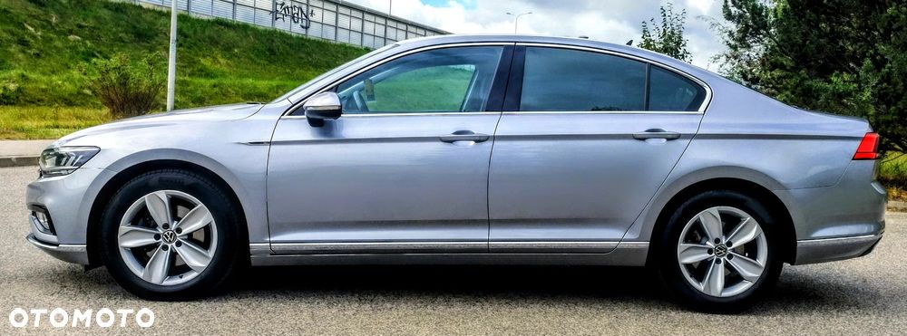 Volkswagen Passat 2.0 TDI EVO Elegance DSG - 5