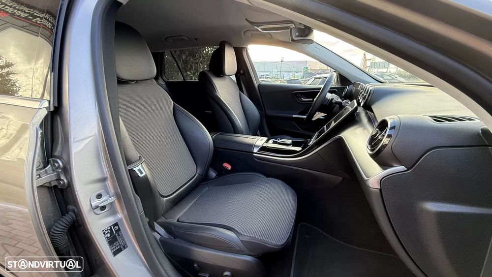 Mercedes-Benz C 200 d Avantgarde - 33