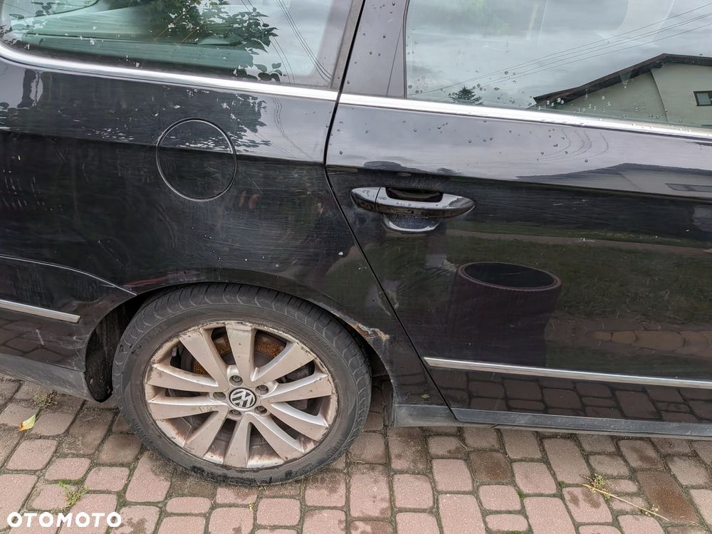 Volkswagen Passat 2.0 TDI Highline R-Style - 7