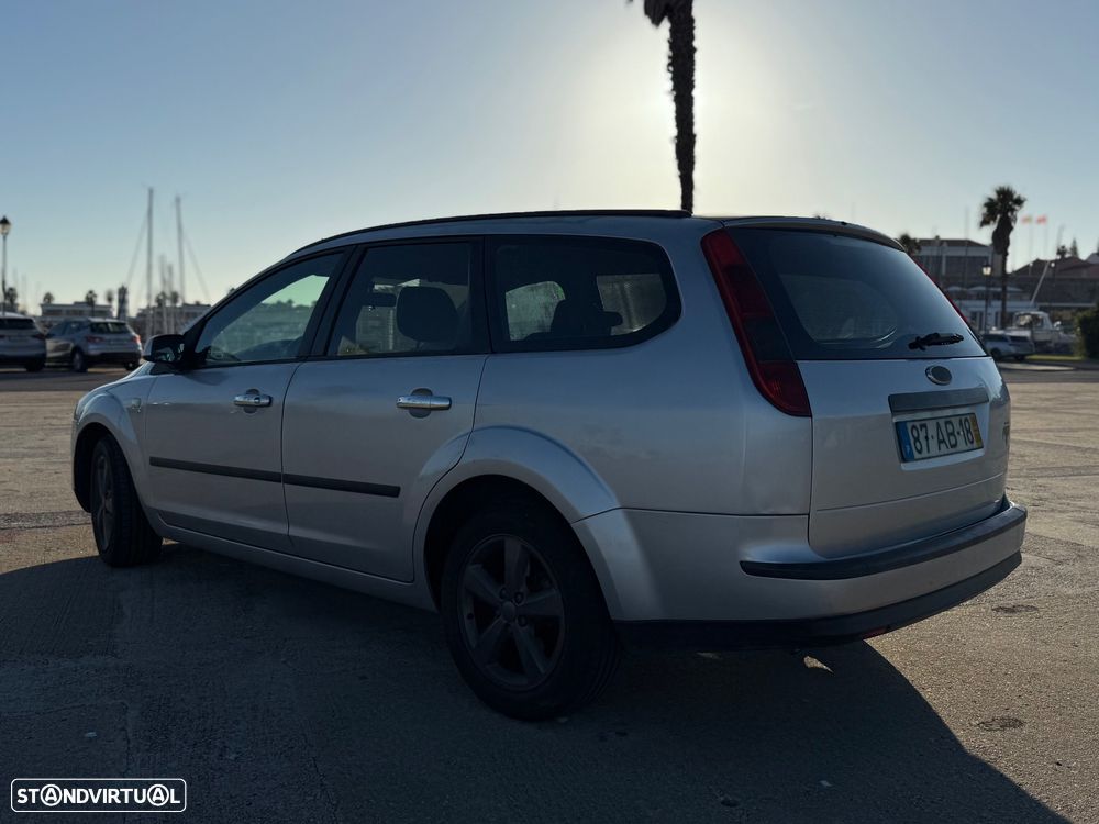 Ford Focus SW 1.6 TDCi Titanium - 3