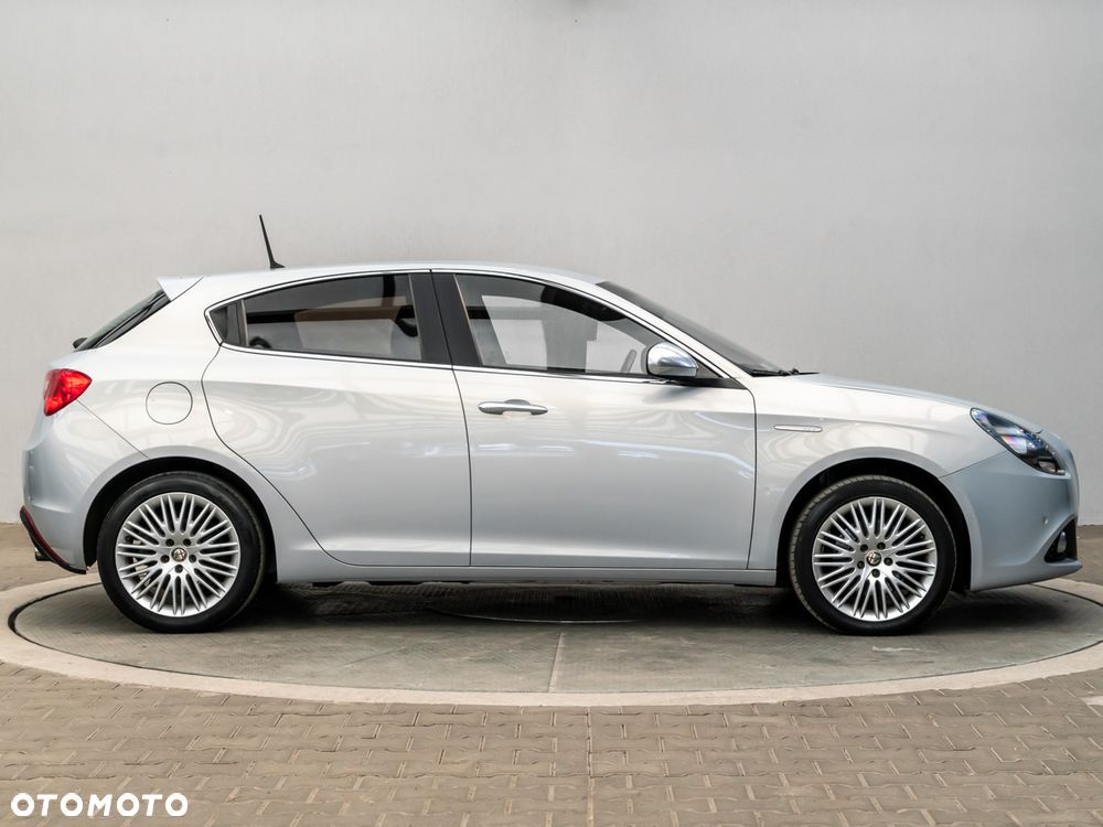 Alfa Romeo Giulietta 1.4 TB MultiAir Exclusive TCT - 5