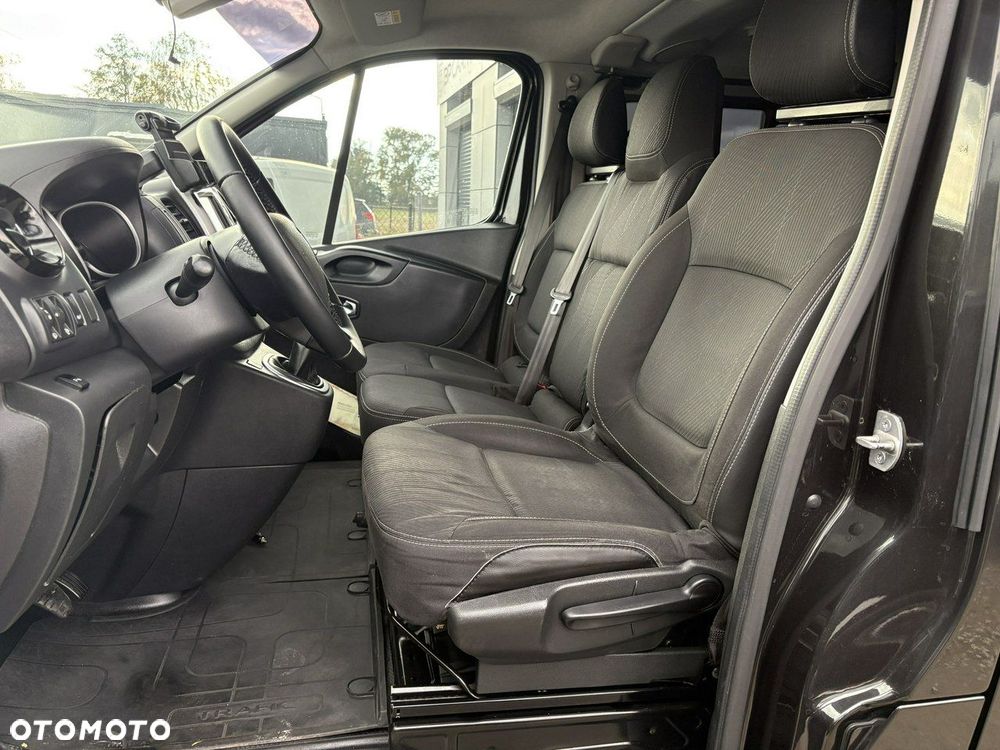 Renault Trafic - 10