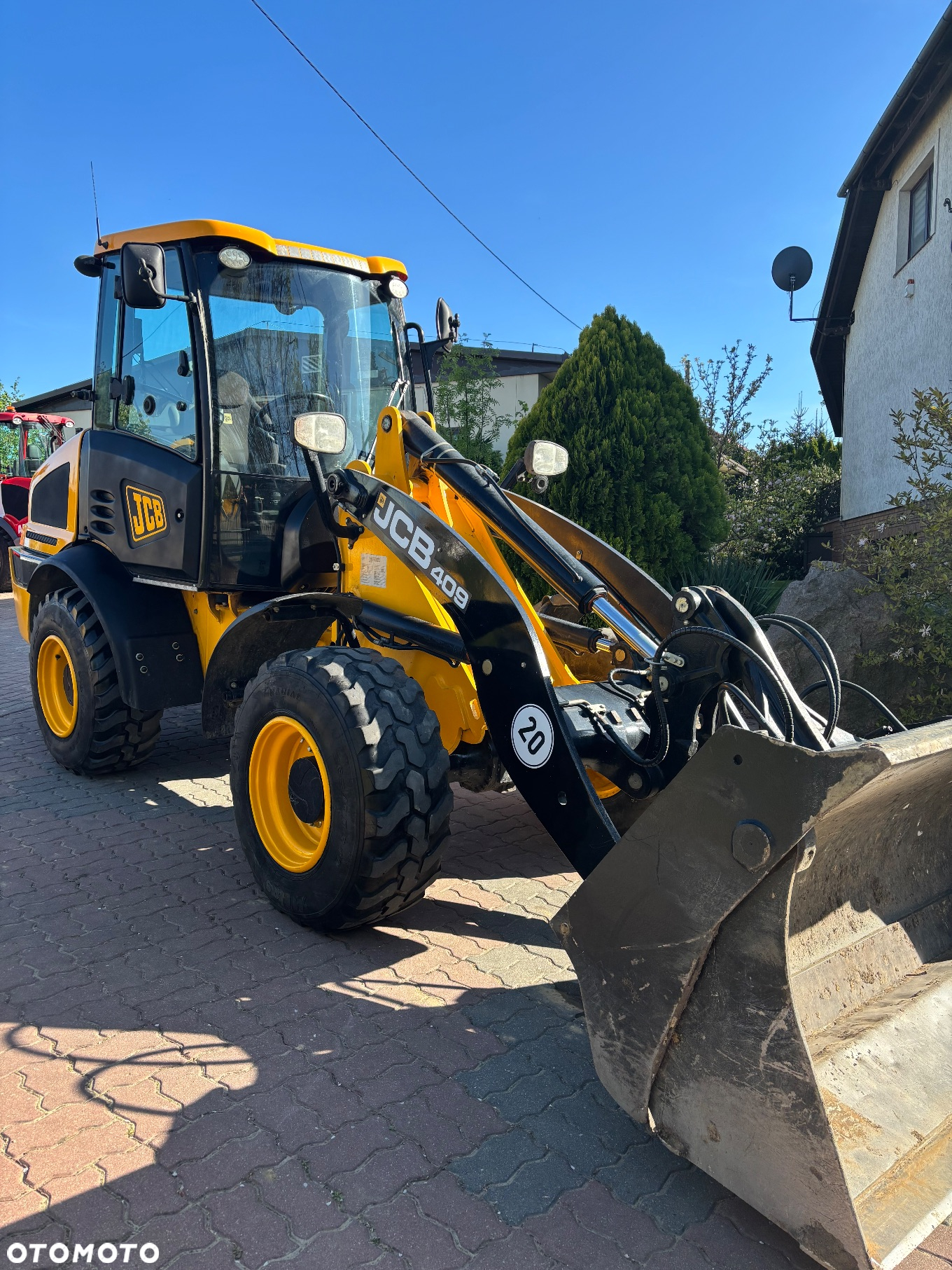 JCB 409 - 3