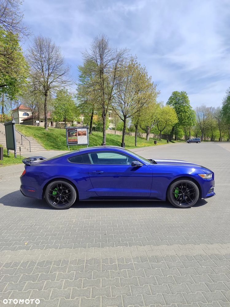 Ford Mustang 3.7 V6 - 15
