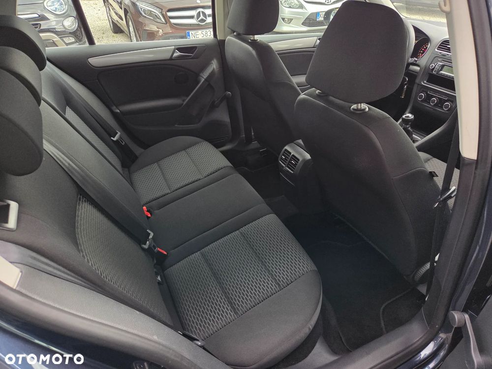 Volkswagen Golf 1.6 Team - 9